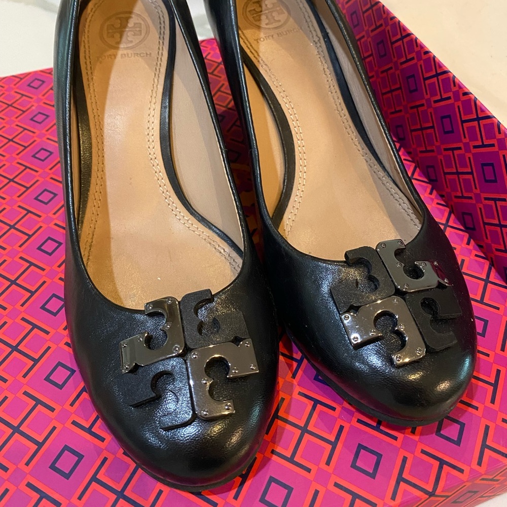 Tory Burch Wedges 🖤